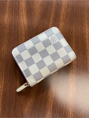 Louis Vuitton Damier Azur zippy coin purse Ballerina